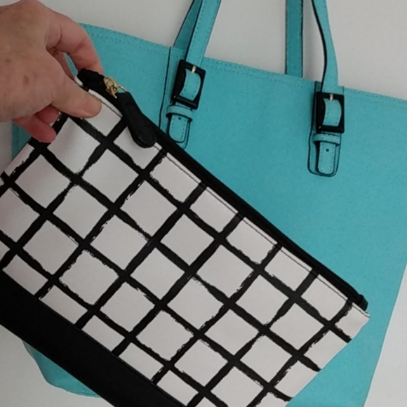 Tote Handbag - Picture 4 of 4